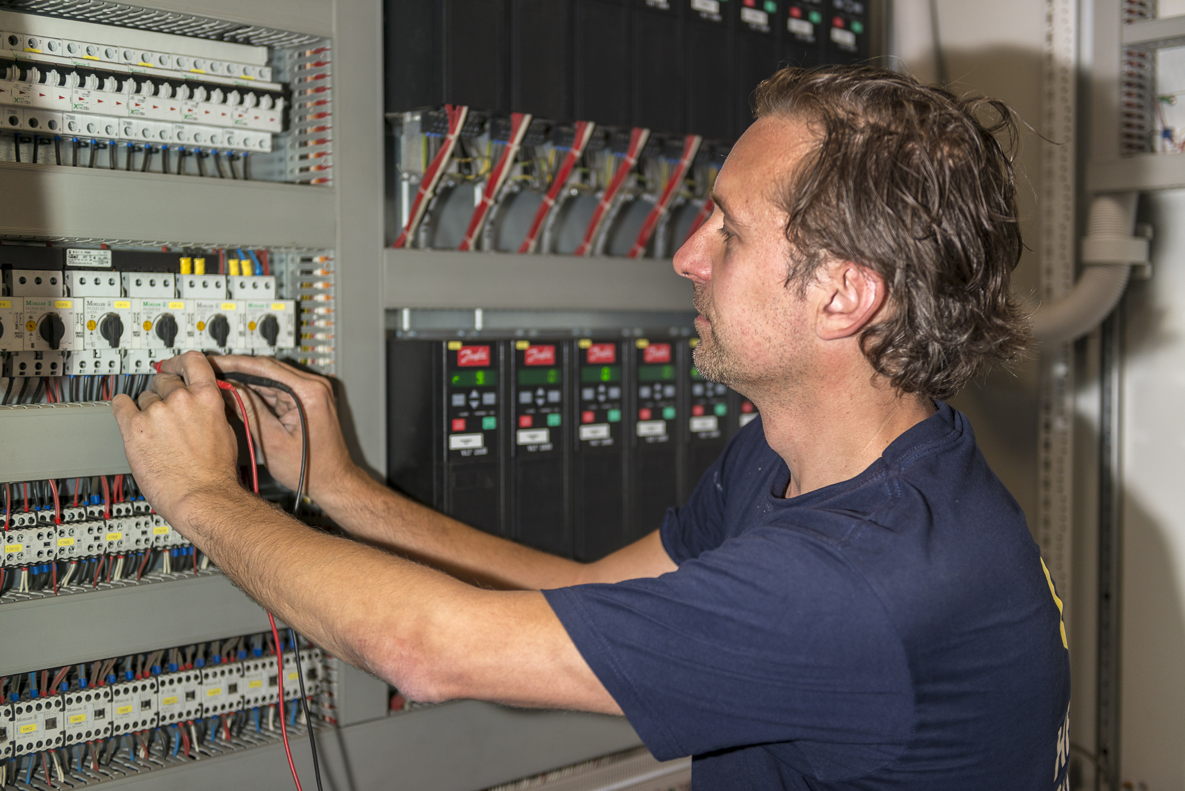 Service en onderhoud van elektrotechnische installaties